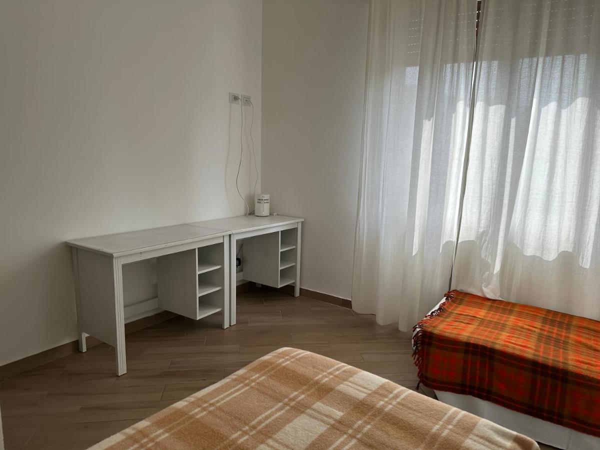 Appartamento Via Centro Verona Eksteriør bilde