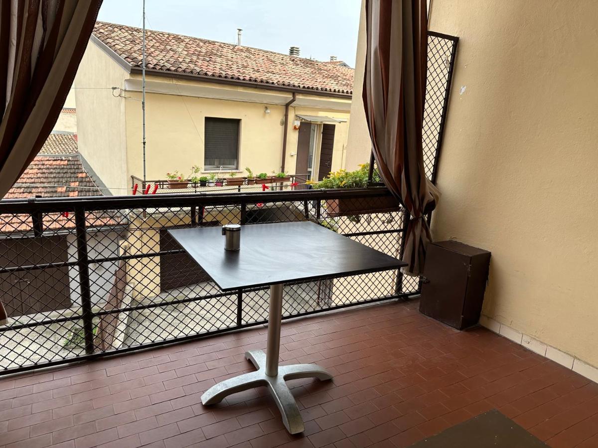 Appartamento Via Centro Verona Eksteriør bilde
